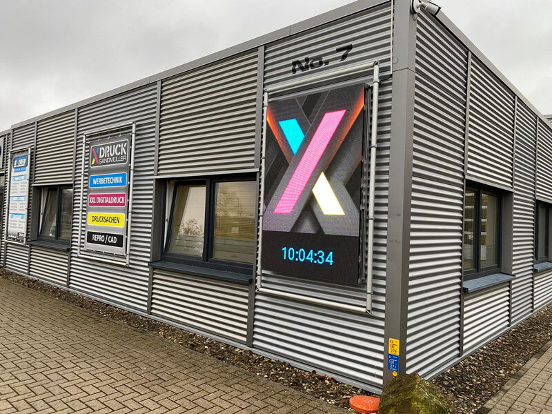 impreziosisci la tua azienda con i riquadri smart screen