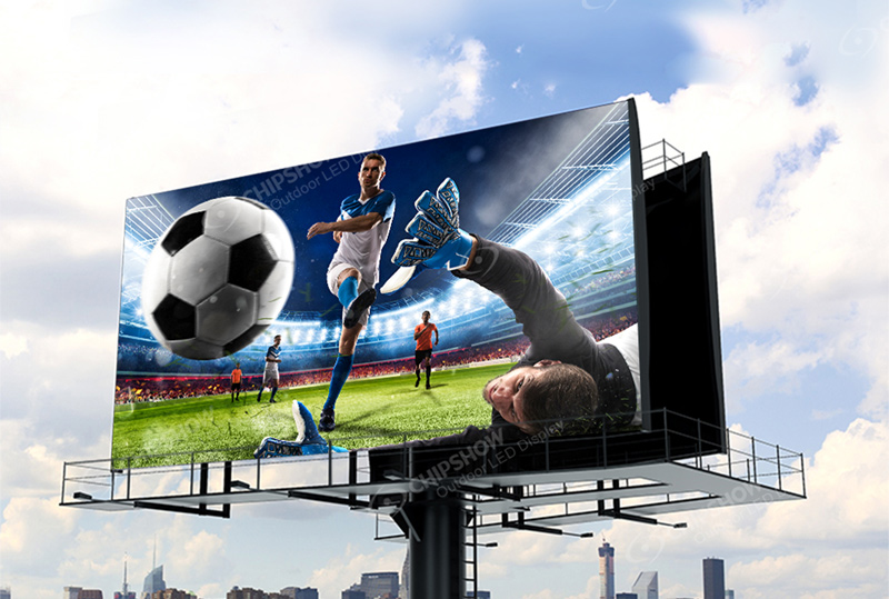 Schermo pubblicitario esterno a LED su un'autostrada negli Stati Uniti