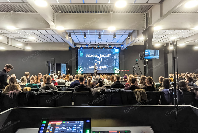 Schermo LED da interno C-Lite P3.91 per sala conferenze
        